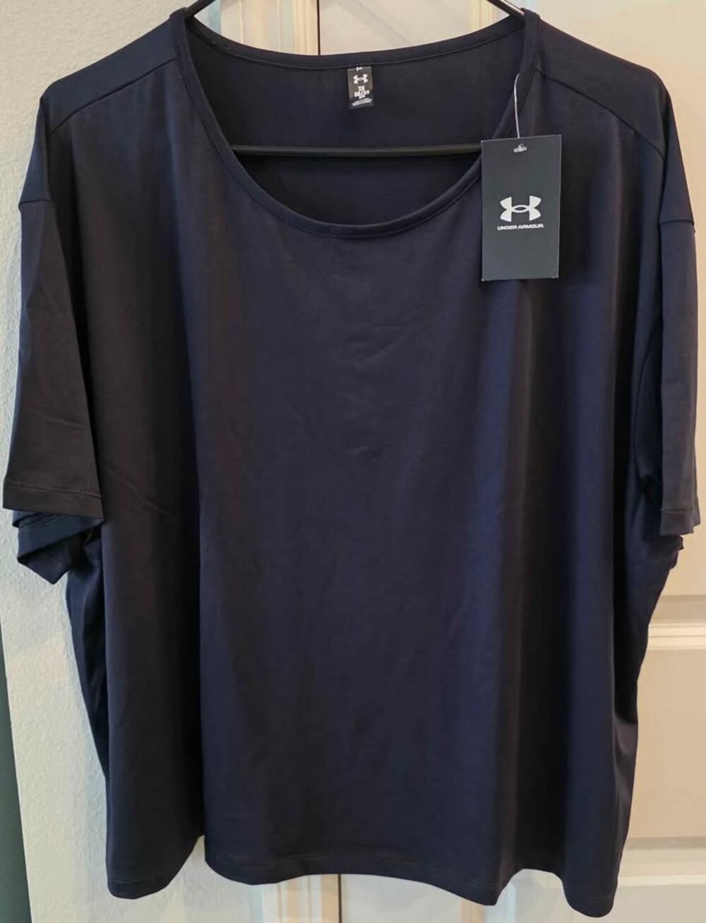 NWT Under Armour Motion SS T-Shirt - Women's Size 2X